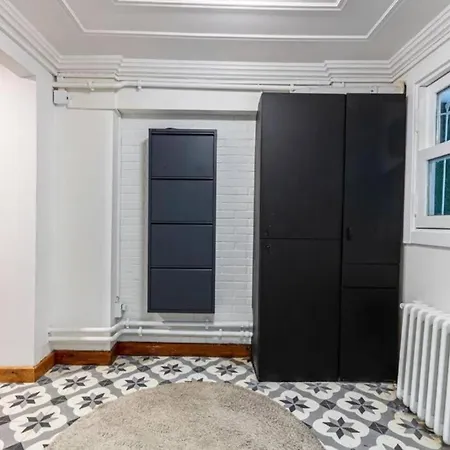 Historical 4-br Steps From Besiktas Stadium & Bosphorus Views - Prime Nisantasi Location!