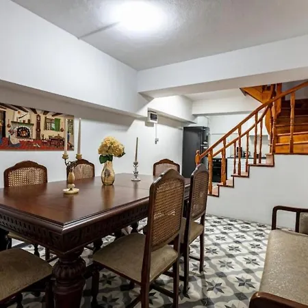 Historical 4-br Steps From Besiktas Stadium & Bosphorus Views - Prime Nisantasi Location! *